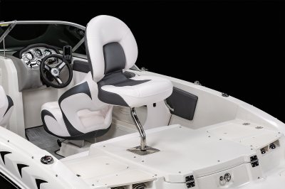 19 SSI Ski & Fish - Aft Fishing Seat 