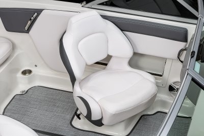 19 SSI Ski & Fish - Bucket Seat 