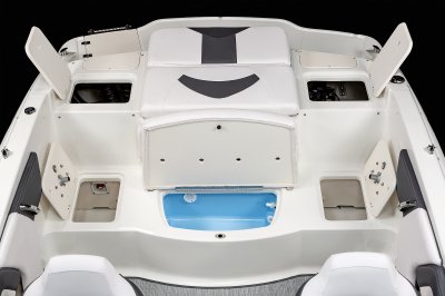 19 SSI Ski & Fish - Transom Storage 