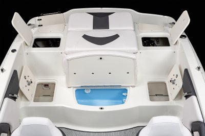 19 SSi Ski & Fish  - Transom Storage 