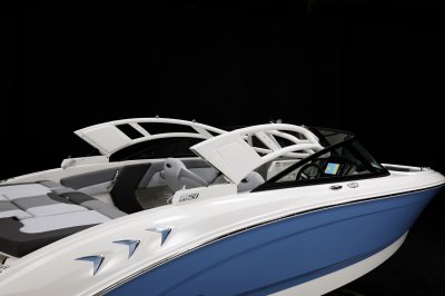 Chaparral 21 SSi MTX folding tower 