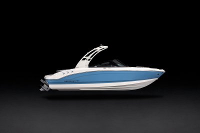 Chaparral 21 SSi sterndrive bowrider starboard profile 