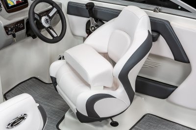 21 SSi Ski & Fish - Bucket Seat 