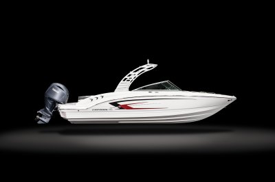 Chaparral 23 SSi OB outboard bowrider starboard profile. 