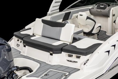 Chaparral 23 SSi OB sunpad can change into a rear facing bench that gives easy access to the water. 