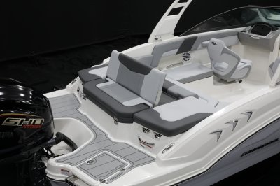 Chaparral 23 SSi OB sun pad can change into a rear facing bench that gives easy access to the water 