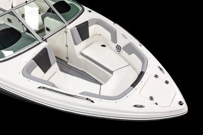 Chaparral 23 SSi deep bow seating and wraparound cushioning. 