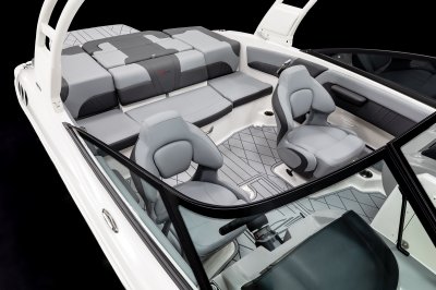 Chaparral GTS 1 cockpit seating features bench-style and swiveling bucket seats. 