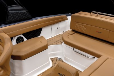 Chaparral GTS 6 transom walkthrough located on the starboard side 