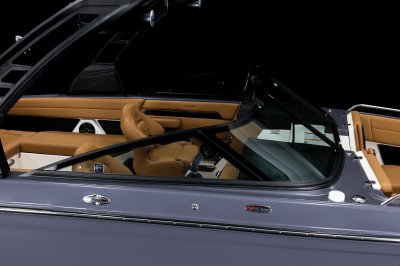 Chaparral GTS 6 windshield 