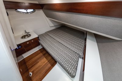 OSX-300-Cabin-01 