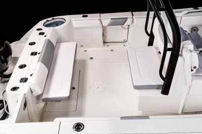 R302  - Cockpit Seating 