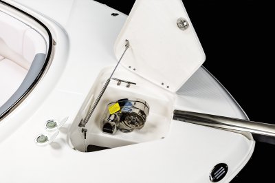 R302 - Windlass 
