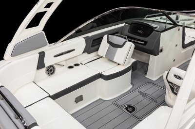 Chaparral 247 SSX reverse the port backrest to create a aft facing lounge chair. 