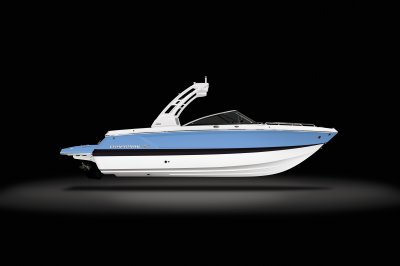 Chaparral 247 SSX sterndrive bowrider boat starboard profile. 