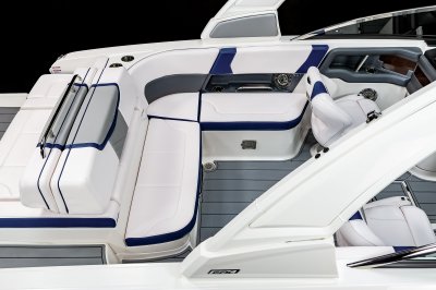 OSX-270-CockpitSeating 