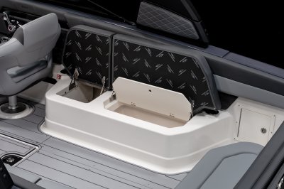Chaparral SSX 30 starboard bench seat with storage 