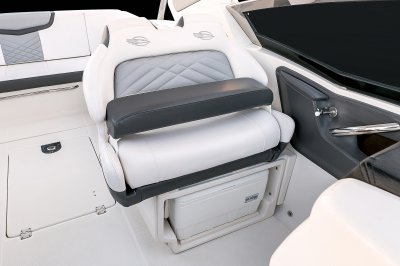 SSX-347-PortSeat-02 