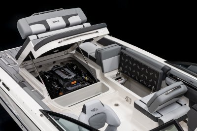 Chaparral SSX 4 transom utility access open and cockpit storage area 