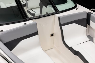 Chaparral SSX 4 OB bow storm door in closed position 