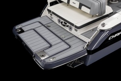Chaparral 267 SSX the wide swim platform is covered in SeaDek flooring mats. 