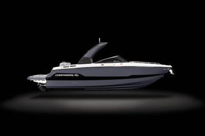 Chaparral 267 SSX sterndrive bowrider starboard profile. 