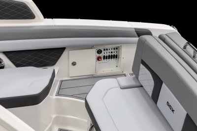 Chaparral SSX 6 battery switches in the starboard walkway to the swim platform 