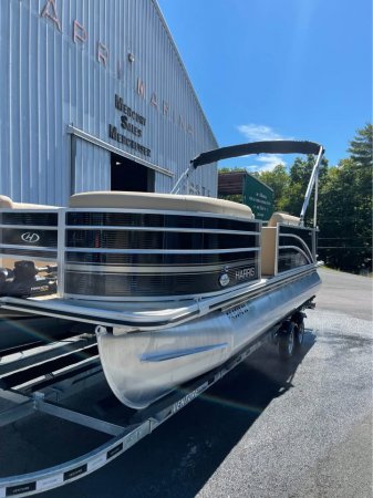 Used 2021  powered Harris Flotebote Boat for sale