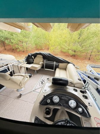 Pre-Owned 2012  powered Power Boat for sale